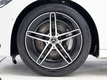 2025 Mercedes-Benz E-Класс с пробегом 13 583 км