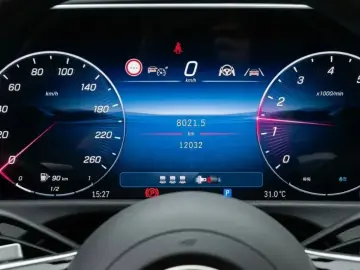 2024 Mercedes-Benz E-Класс с пробегом 12 032 км