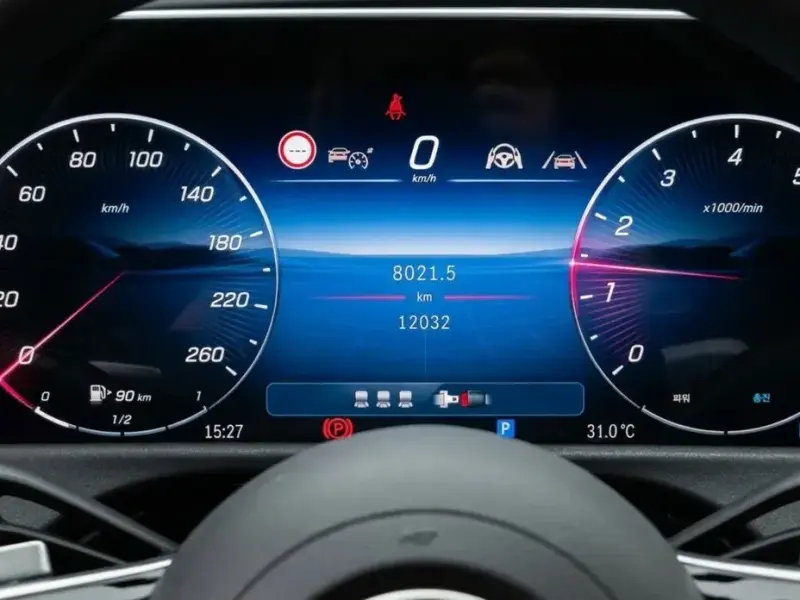 2024 Mercedes-Benz E-Класс с пробегом 12 032 км