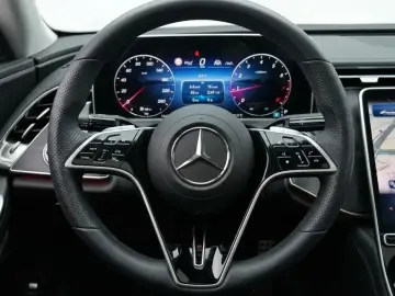 2024 Mercedes-Benz E-Класс с пробегом 12 032 км