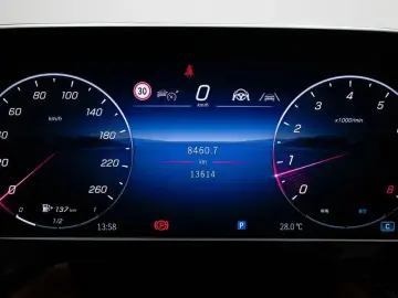 2025 Mercedes-Benz E-Класс с пробегом 13 583 км
