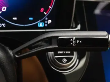 2025 Mercedes-Benz E-Класс с пробегом 13 583 км