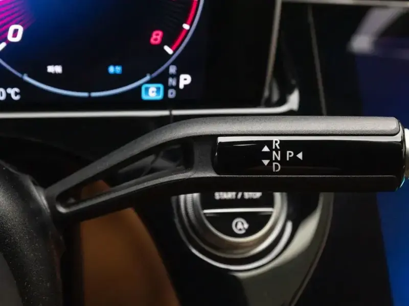 2025 Mercedes-Benz E-Класс с пробегом 13 583 км