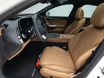 2025 Mercedes-Benz E-Класс с пробегом 13 583 км