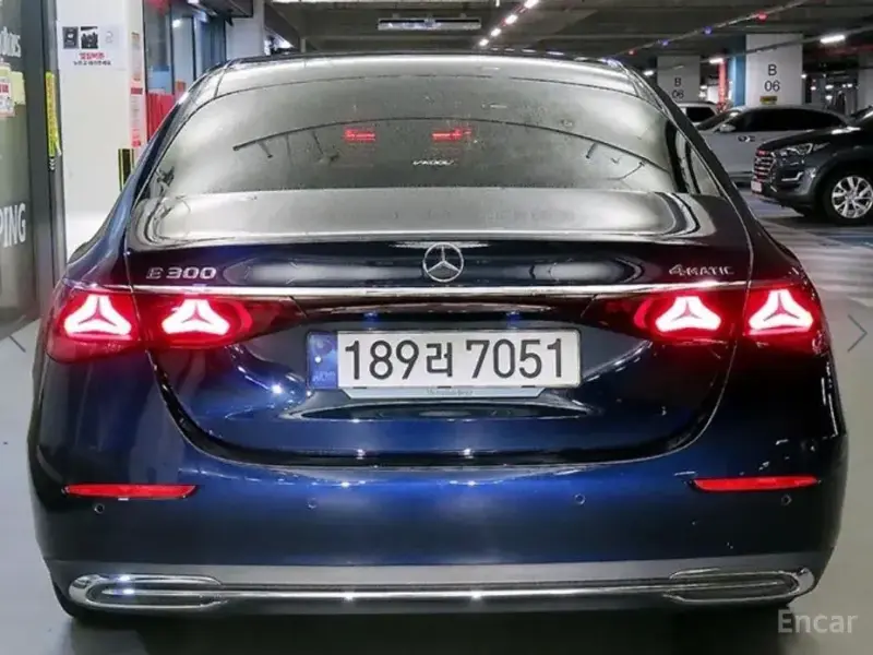 2024 Mercedes-Benz E-Класс с пробегом 32 408 км