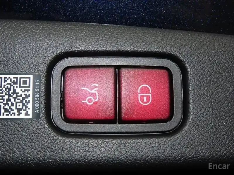 2024 Mercedes-Benz E-Класс с пробегом 32 408 км