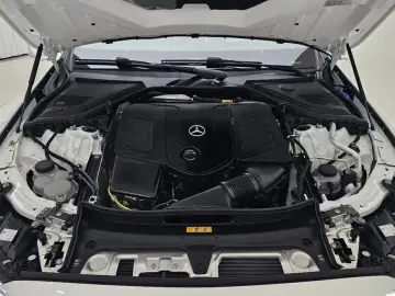 2025 Mercedes-Benz E-Класс с пробегом 1 696 км