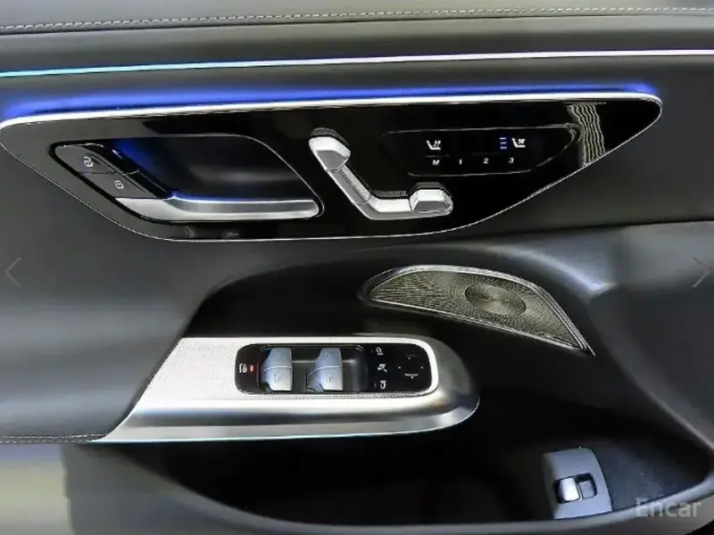 2024 Mercedes-Benz E-Класс с пробегом 32 408 км