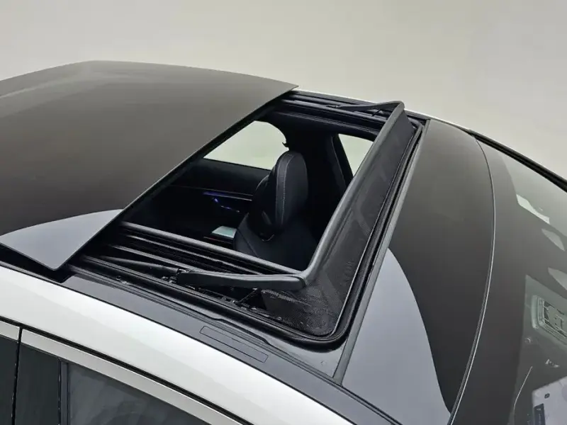 2025 Mercedes-Benz E-Класс с пробегом 1 696 км