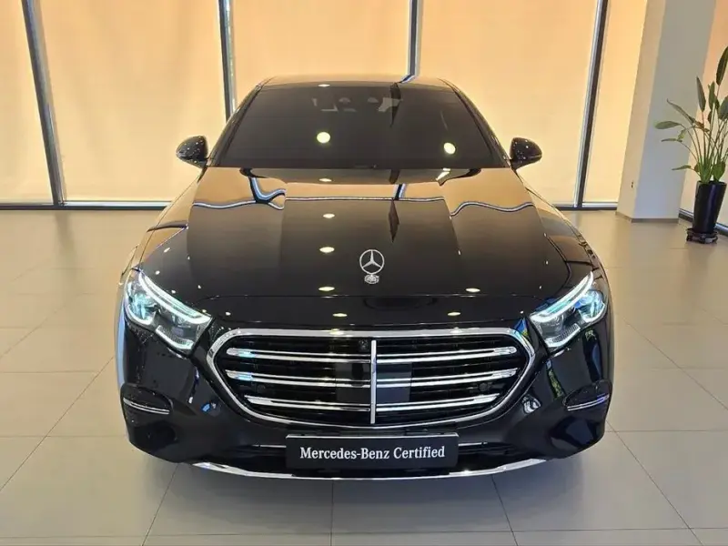 2025 Mercedes-Benz E-Класс с пробегом 11 013 км