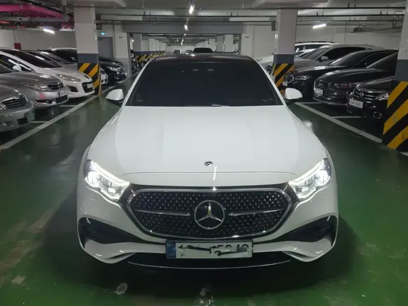 2024 Mercedes-Benz E-Класс с пробегом 13 200 км