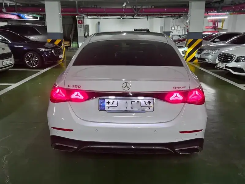 2024 Mercedes-Benz E-Класс с пробегом 13 200 км