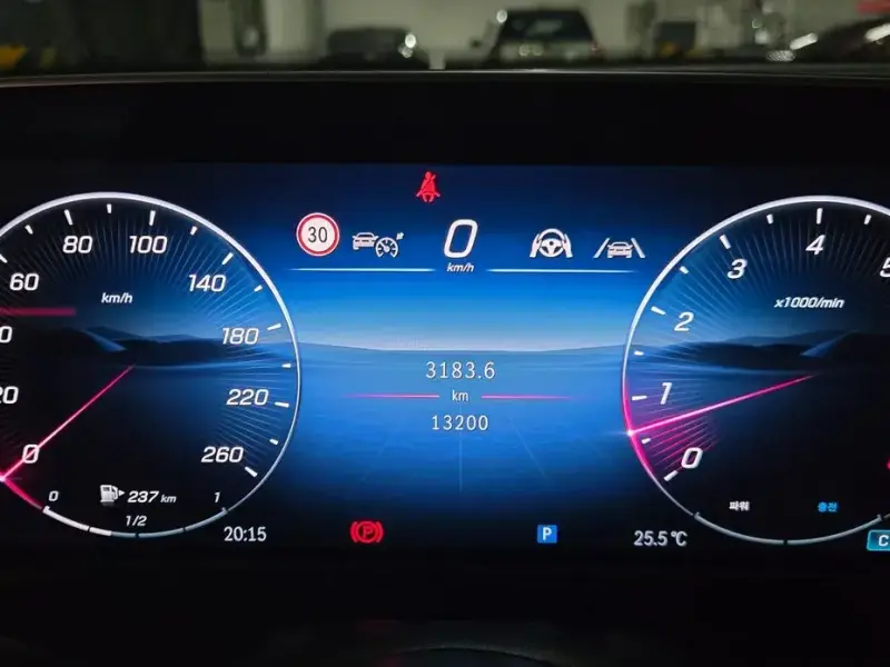 2024 Mercedes-Benz E-Класс с пробегом 13 200 км