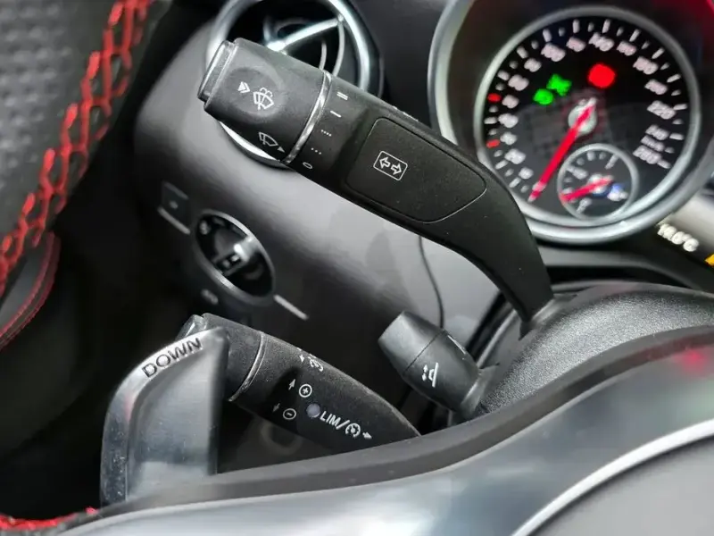 2017 Mercedes-Benz SLC с пробегом 28 336 км
