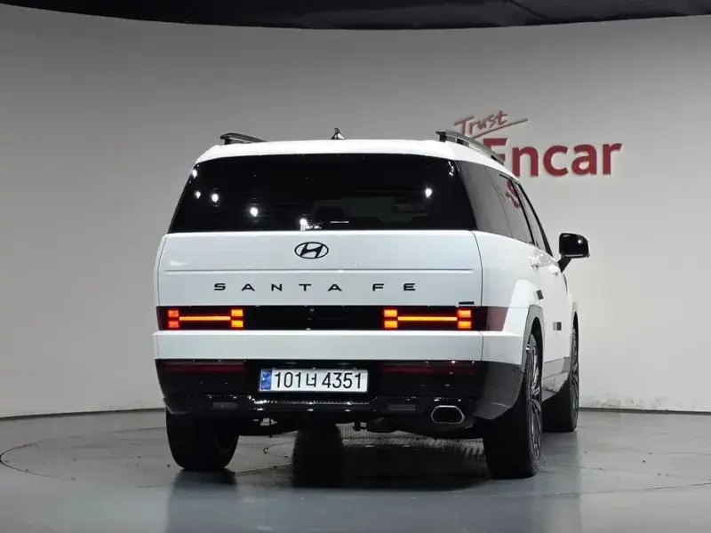 2024 Hyundai Santa Fe с пробегом 20 630 км