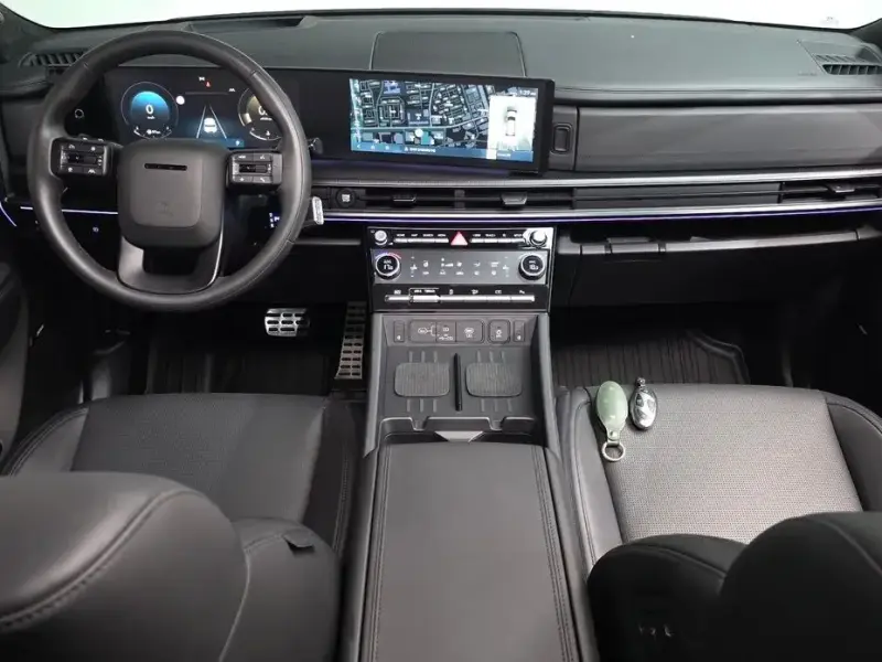 2024 Hyundai Santa Fe с пробегом 20 630 км