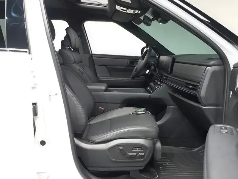 2024 Hyundai Santa Fe с пробегом 20 630 км