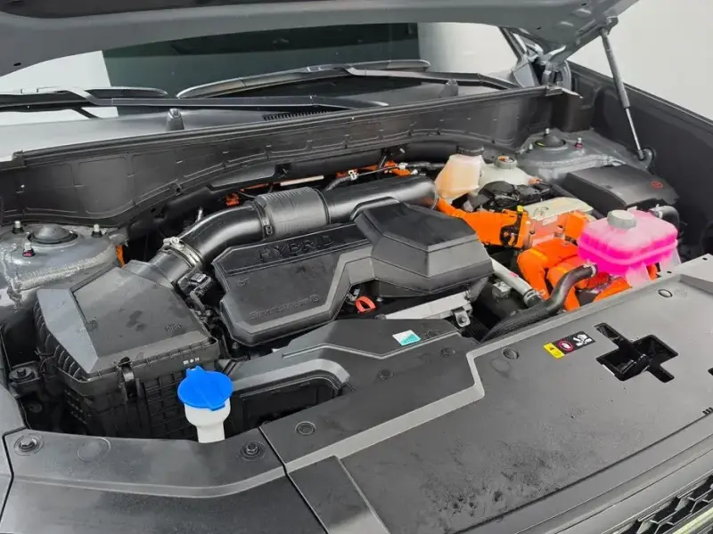 2025 Hyundai Santa Fe с пробегом 29 662 км