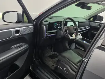 2025 Hyundai Santa Fe с пробегом 29 662 км