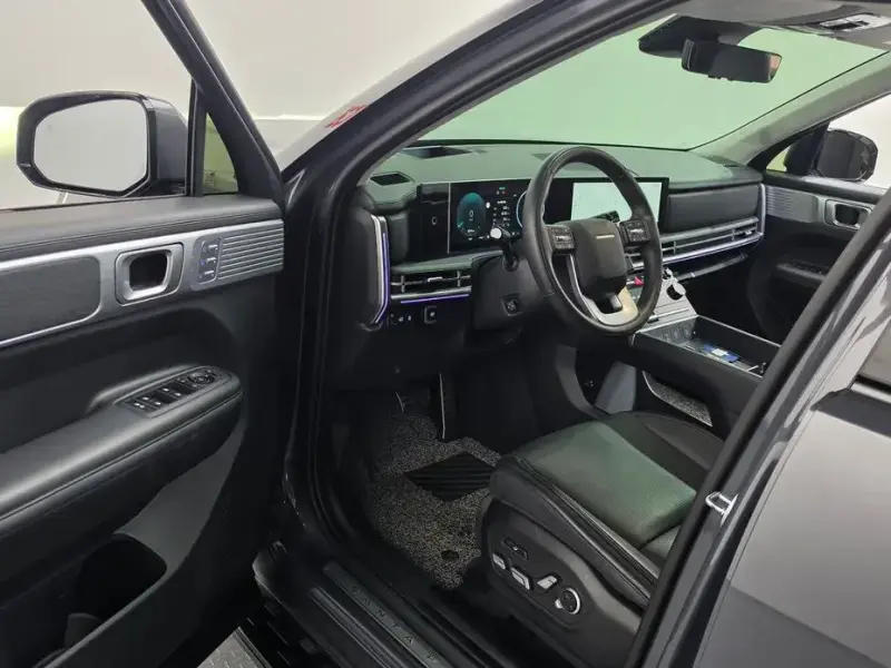 2025 Hyundai Santa Fe с пробегом 29 662 км