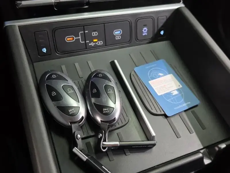 2025 Hyundai Santa Fe с пробегом 29 662 км