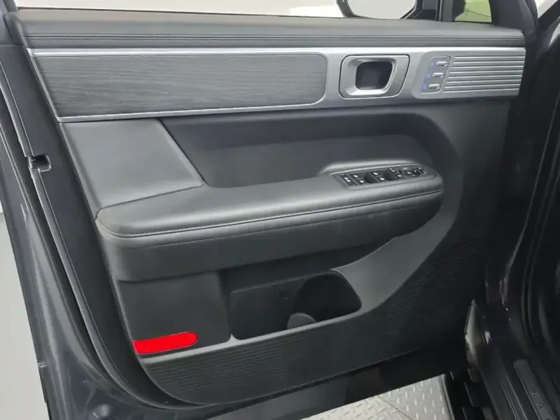 2025 Hyundai Santa Fe с пробегом 29 662 км