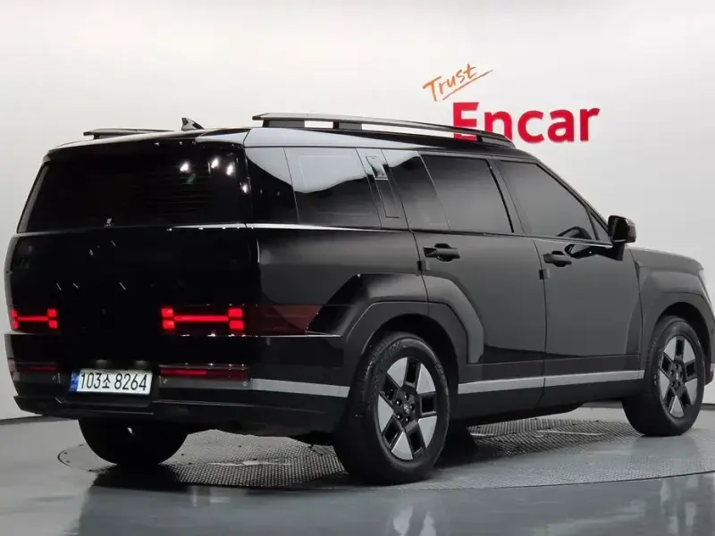 2023 Hyundai Santa Fe с пробегом 57 738 км