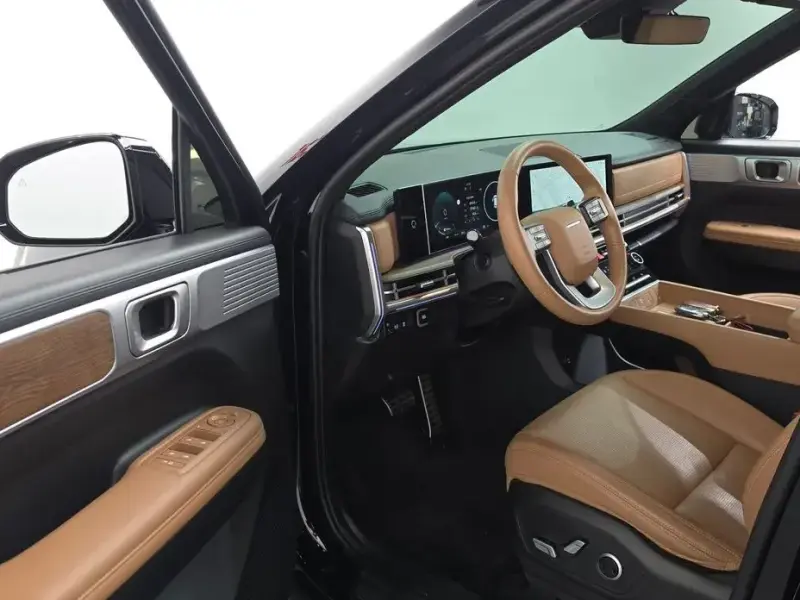 2023 Hyundai Santa Fe с пробегом 57 738 км