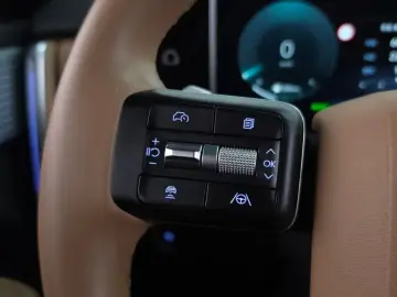 2023 Hyundai Santa Fe с пробегом 57 738 км