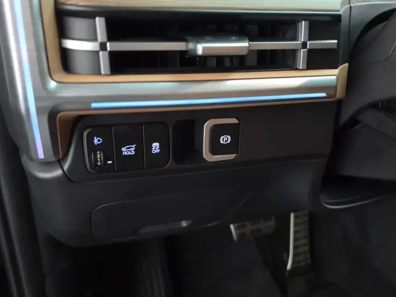 2023 Hyundai Santa Fe с пробегом 57 738 км