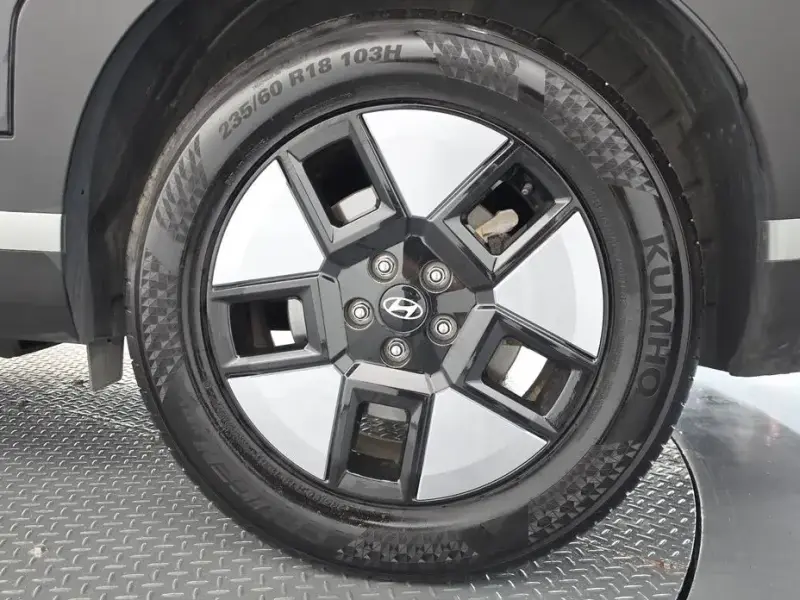2023 Hyundai Santa Fe с пробегом 57 738 км