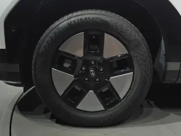 2024 Hyundai Santa Fe с пробегом 45 966 км