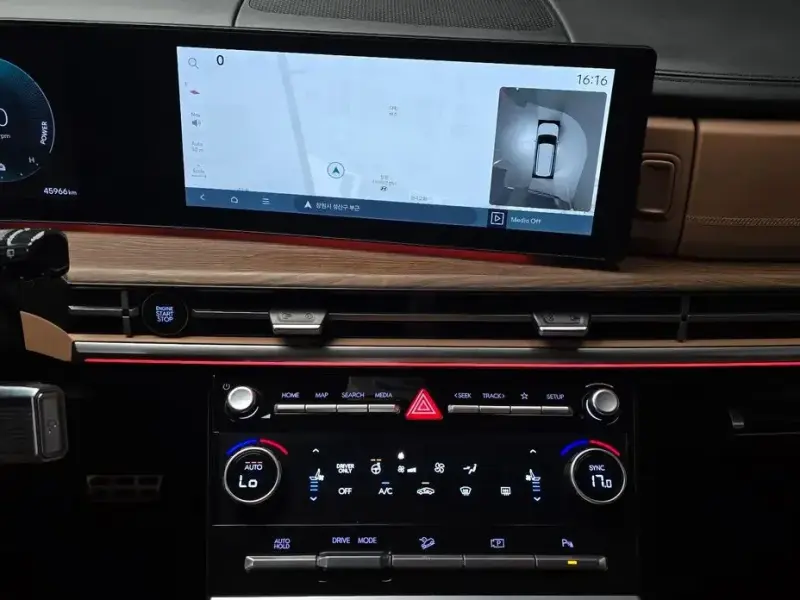 2024 Hyundai Santa Fe с пробегом 45 966 км