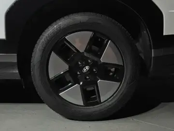 2024 Hyundai Santa Fe с пробегом 45 966 км
