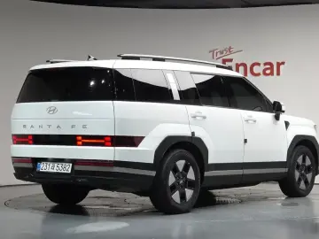 2025 Hyundai Santa Fe с пробегом 31 926 км