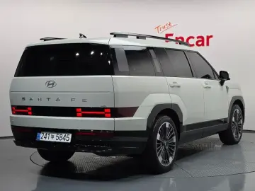 2024 Hyundai Santa Fe с пробегом 18 581 км
