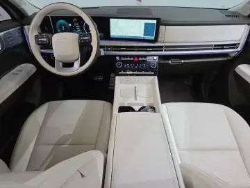 2024 Hyundai Santa Fe с пробегом 18 581 км
