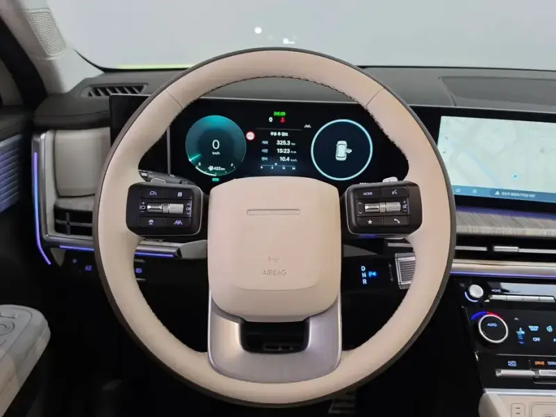 2024 Hyundai Santa Fe с пробегом 18 581 км