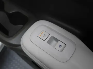 2024 Hyundai Santa Fe с пробегом 18 581 км