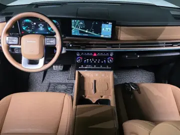 2023 Hyundai Santa Fe с пробегом 28 704 км