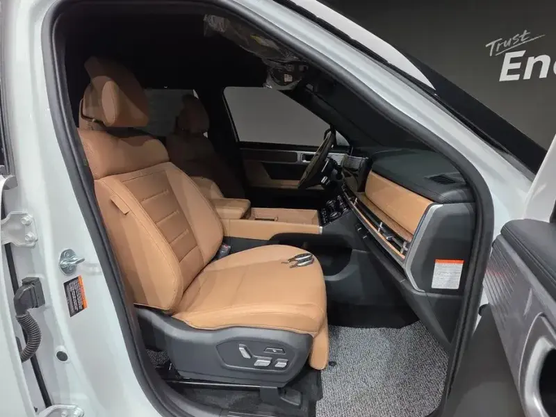 2023 Hyundai Santa Fe с пробегом 28 704 км
