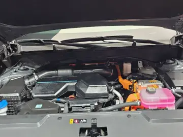 2024 Hyundai Santa Fe с пробегом 15 269 км