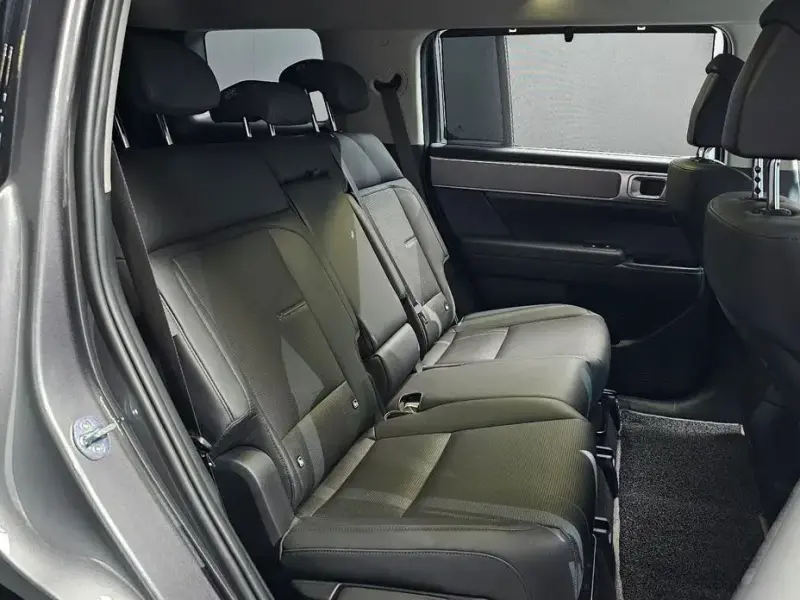 2024 Hyundai Santa Fe с пробегом 15 269 км