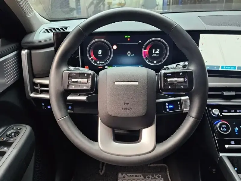 2024 Hyundai Santa Fe с пробегом 15 269 км