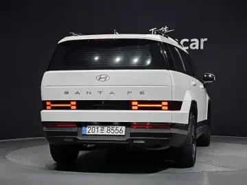 2024 Hyundai Santa Fe с пробегом 16 989 км