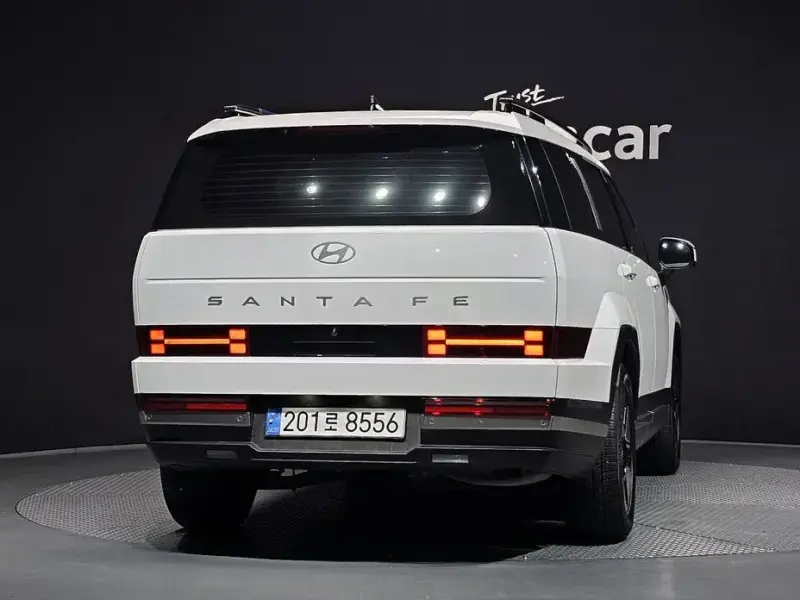 2024 Hyundai Santa Fe с пробегом 16 989 км