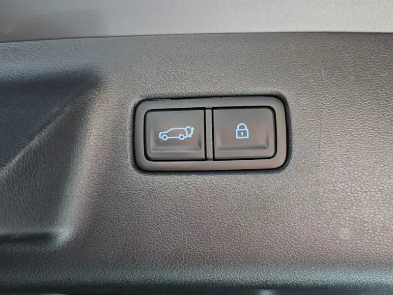 2024 Hyundai Santa Fe с пробегом 15 269 км