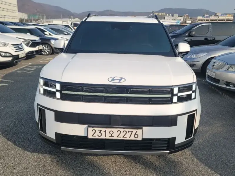 2023 Hyundai Santa Fe с пробегом 11 213 км