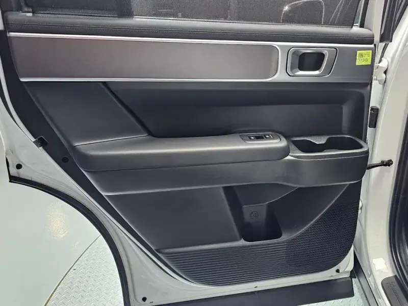 2024 Hyundai Santa Fe с пробегом 16 989 км
