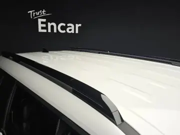2024 Hyundai Santa Fe с пробегом 16 989 км